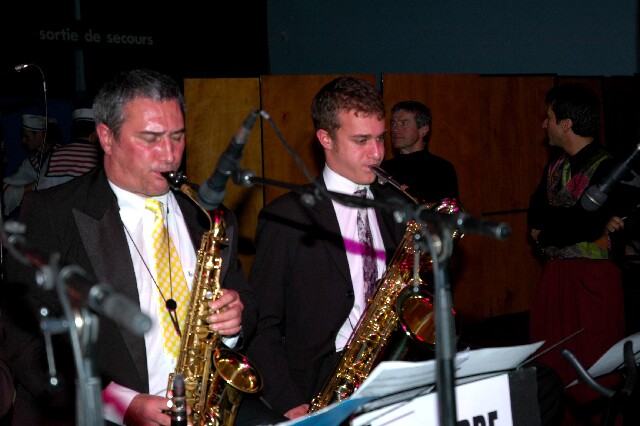 min 2005 11 12 fous swing 074
